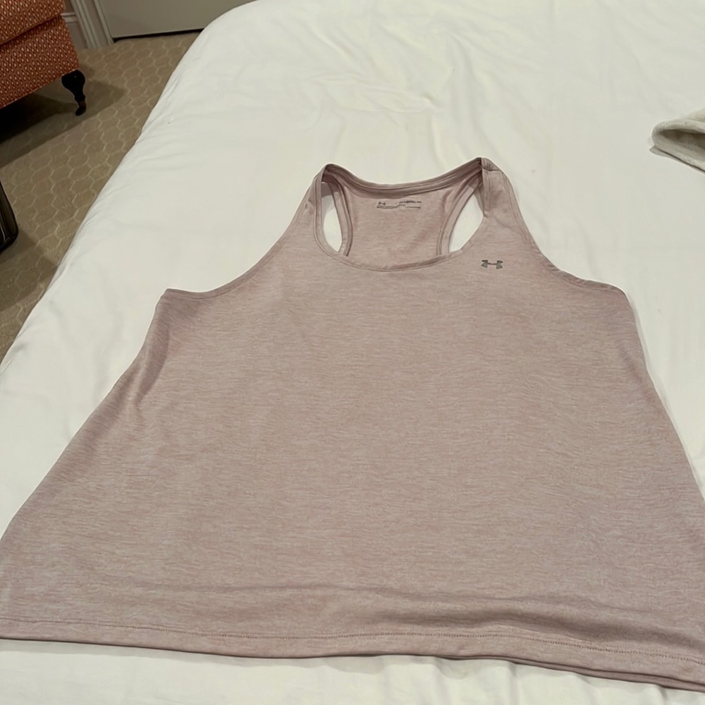UA workout tank